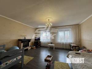 Дом 200м², 2-этажный, участок 10 сот.  