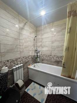 Дом 200м&sup2;, 2-этажный, участок 5 сот.  