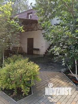 Коттедж 120м&sup2;, 2-этажный, участок 10 сот.  