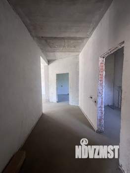 Коттедж 186м², 2-этажный, участок 10 сот.  