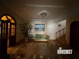 Коттедж 555м&sup2;, 3-этажный, участок 18 сот.  