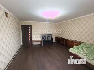 Дом 243м&sup2;, 2-этажный, участок 13 сот.  