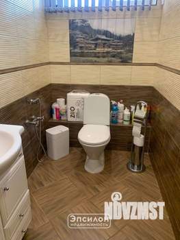 Дом 237м², 2-этажный, участок 10 сот.  