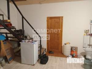 Дом 42м&sup2;, 2-этажный, участок 6 сот.  