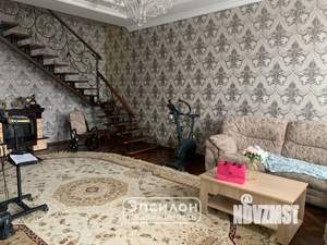 Дом 237м², 2-этажный, участок 10 сот.  