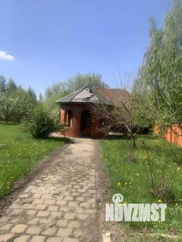 Коттедж 305м², 3-этажный, участок 15 сот.  