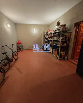 Дом 170м&sup2;, 2-этажный, участок 100 сот.  