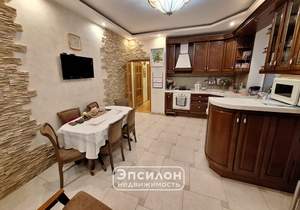 Дом 202м², 1-этажный, участок 10 сот.  