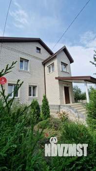 Дом 347м², 2-этажный, участок 11 сот.  