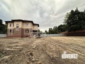 Дом 190м², 2-этажный, участок 10 сот.  