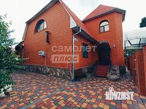 Коттедж 367м², 3-этажный, участок 11 сот.  