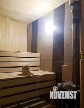 Дом 390м&sup2;, 2-этажный, участок 16 сот.  