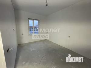 Дом 201м&sup2;, 2-этажный, участок 7 сот.  