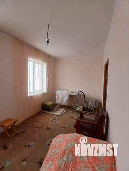 Дом 67м&sup2;, 2-этажный, участок 9 сот.  