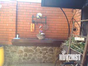 Коттедж 270м&sup2;, 3-этажный, участок 6 сот.  