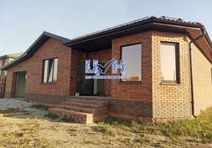 Дом 156м&sup2;, 1-этажный, участок 8 сот.  