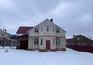 Дом 250м&sup2;, 3-этажный, участок 7 сот.  