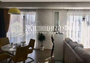 Дом 250м², 3-этажный, участок 4 сот.  