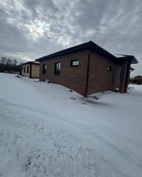 Дом 100м&sup2;, 1-этажный, участок 6 сот.  