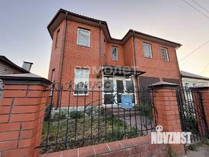 Дом 234м&sup2;, 2-этажный, участок 19 сот.  