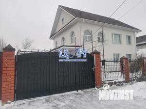 Дом 170м&sup2;, 2-этажный, участок 10 сот.  