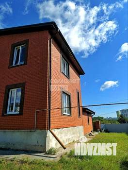 Коттедж 275м&sup2;, 2-этажный, участок 9 сот.  