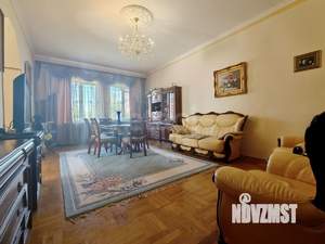 Дом 92м², 2-этажный, участок 10 сот.  