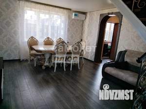 Дом 120м&sup2;, 2-этажный, участок 4 сот.  