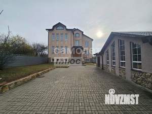 Дом 820м&sup2;, 3-этажный, участок 13 сот.  