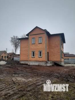 Дом 211м², 2-этажный, участок 9 сот.  