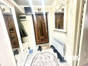 Дом 80м², 2-этажный, участок 5 сот.  