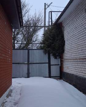 Дом 172м&sup2;, 5-этажный, участок 7 сот.  