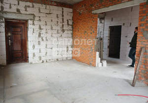 Дом 174м&sup2;, 2-этажный, участок 7 сот.  