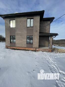Дом 142м², 2-этажный, участок 6 сот.  