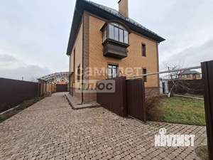 Дом 265м², 3-этажный, участок 13 сот.  