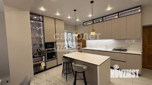 Коттедж 273м&sup2;, 3-этажный, участок 12 сот.  