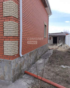 Дом 280м², 2-этажный, участок 11 сот.  