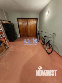 Дом 170м&sup2;, 2-этажный, участок 10 сот.  