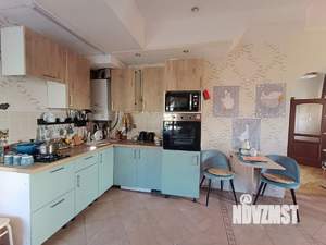 Дом 110м², 2-этажный, участок 6 сот.  