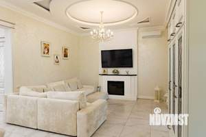 Коттедж 170м&sup2;, 2-этажный, участок 6 сот.  