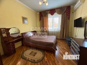 Коттедж 900м&sup2;, 3-этажный, участок 15 сот.  