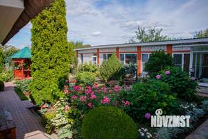 Дом 175м&sup2;, 2-этажный, участок 10 сот.  