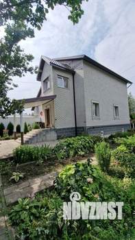 Дом 347м², 2-этажный, участок 11 сот.  