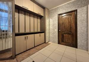 Дом 199м², 2-этажный, участок 5 сот.  