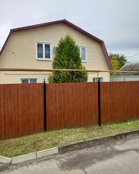 Дом 130м&sup2;, 2-этажный, участок 7 сот.  