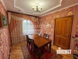 Дом 140м², 2-этажный, участок 6 сот.  