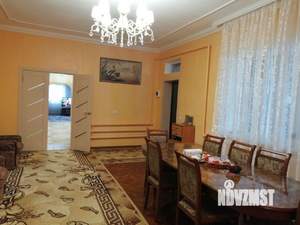 Дом 182м², 1-этажный, участок 10 сот.  