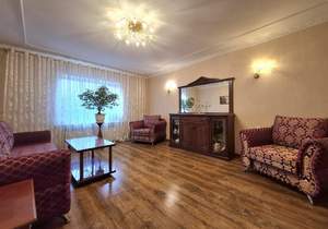 Дом 199м&sup2;, 2-этажный, участок 5 сот.  