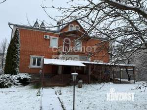 Коттедж 555м&sup2;, 3-этажный, участок 18 сот.  