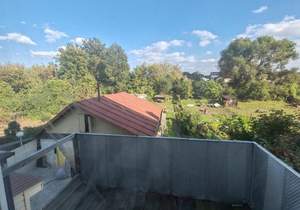 Дом 221м², 2-этажный, участок 15 сот.  